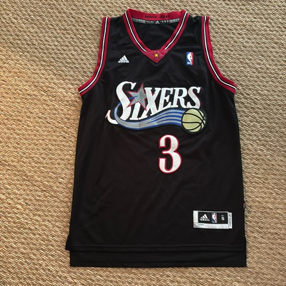 Other - Saxers Iverson Jersey Size Small Excellent Condition